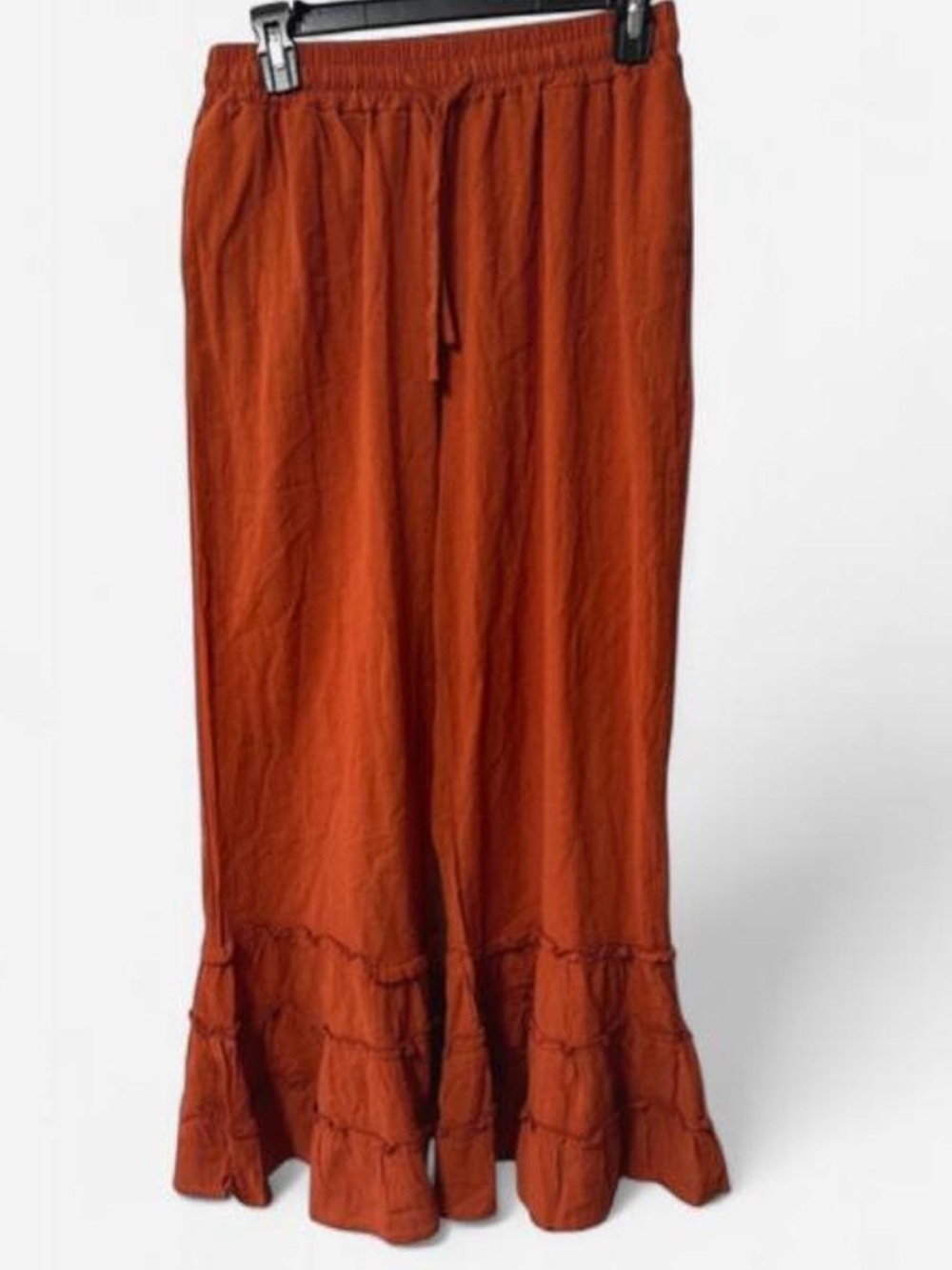 Women’s Rust Tiered Ruffle Cropped Pant